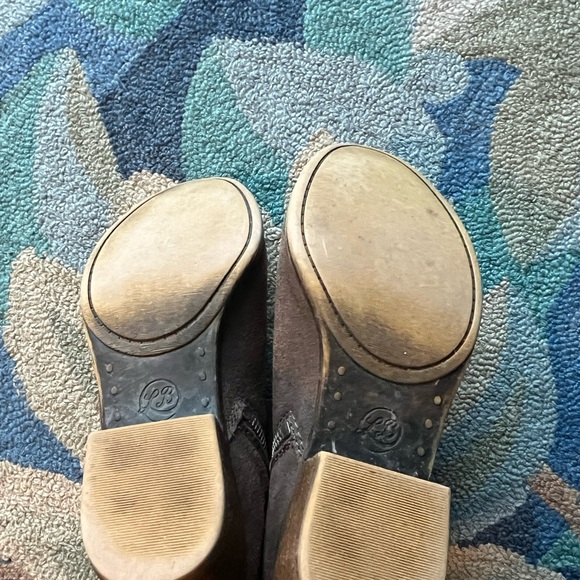 Lucky Brand Double Zip Suede Booties - Picture 6 of 6